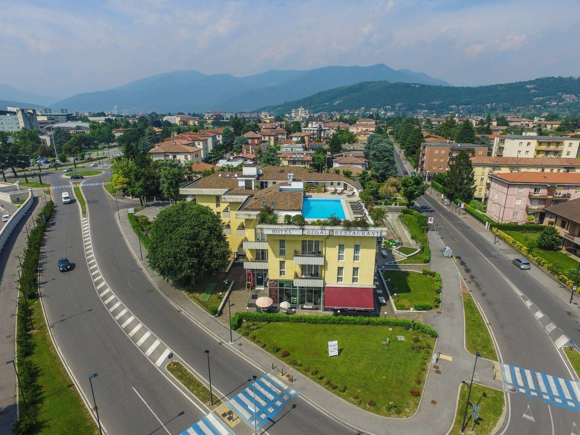 Regal Hotel Brescia Exterior foto